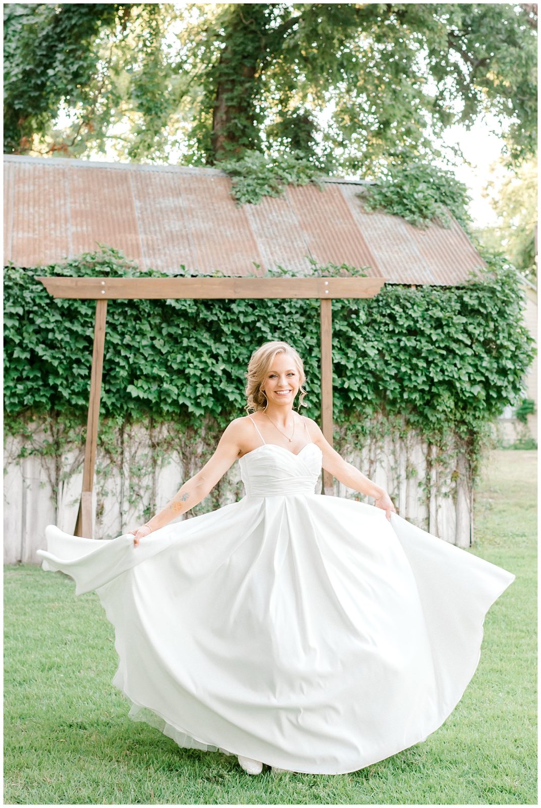 summertime-bridal-session-at-The-Ingenhett-on-High-Comfort