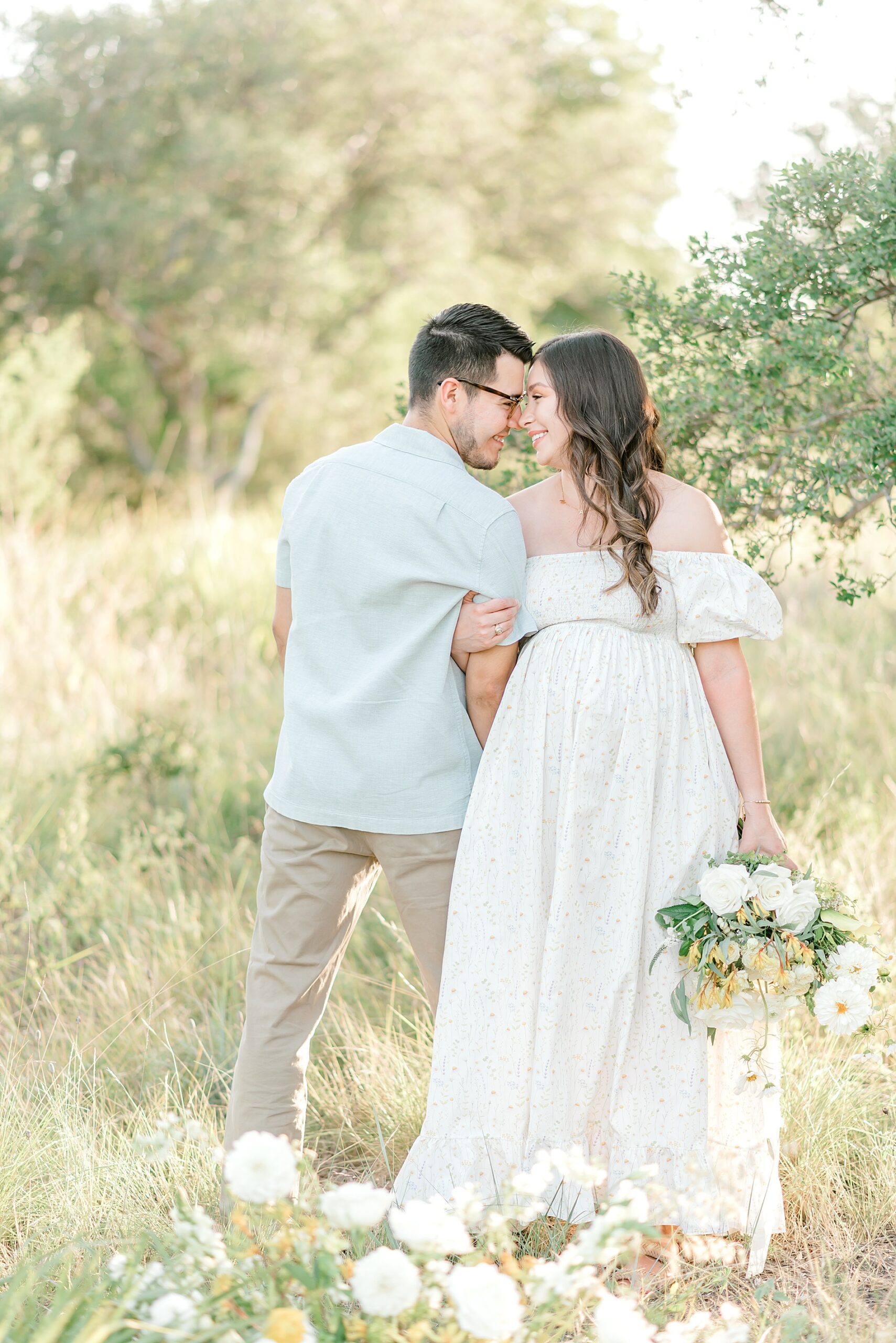 timeless maternity portraits from Whimsical Maternity Session