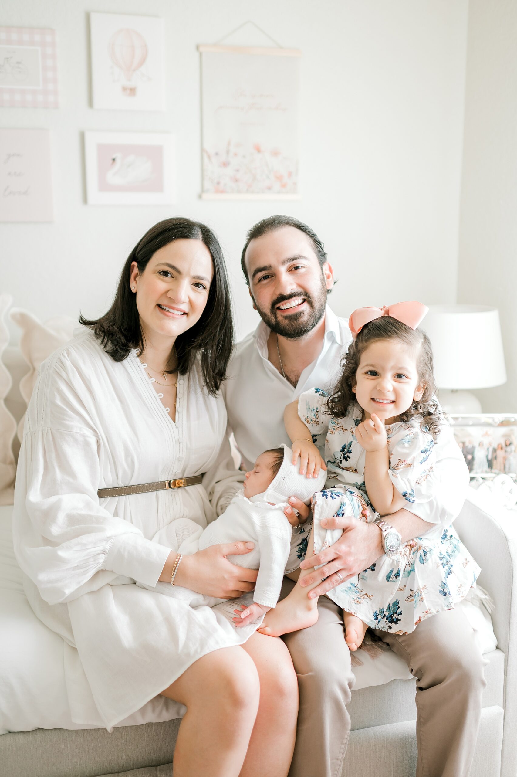 What to Wear for Your Lifestyle Newborn Session | San Antonio TX Lifestyle session
