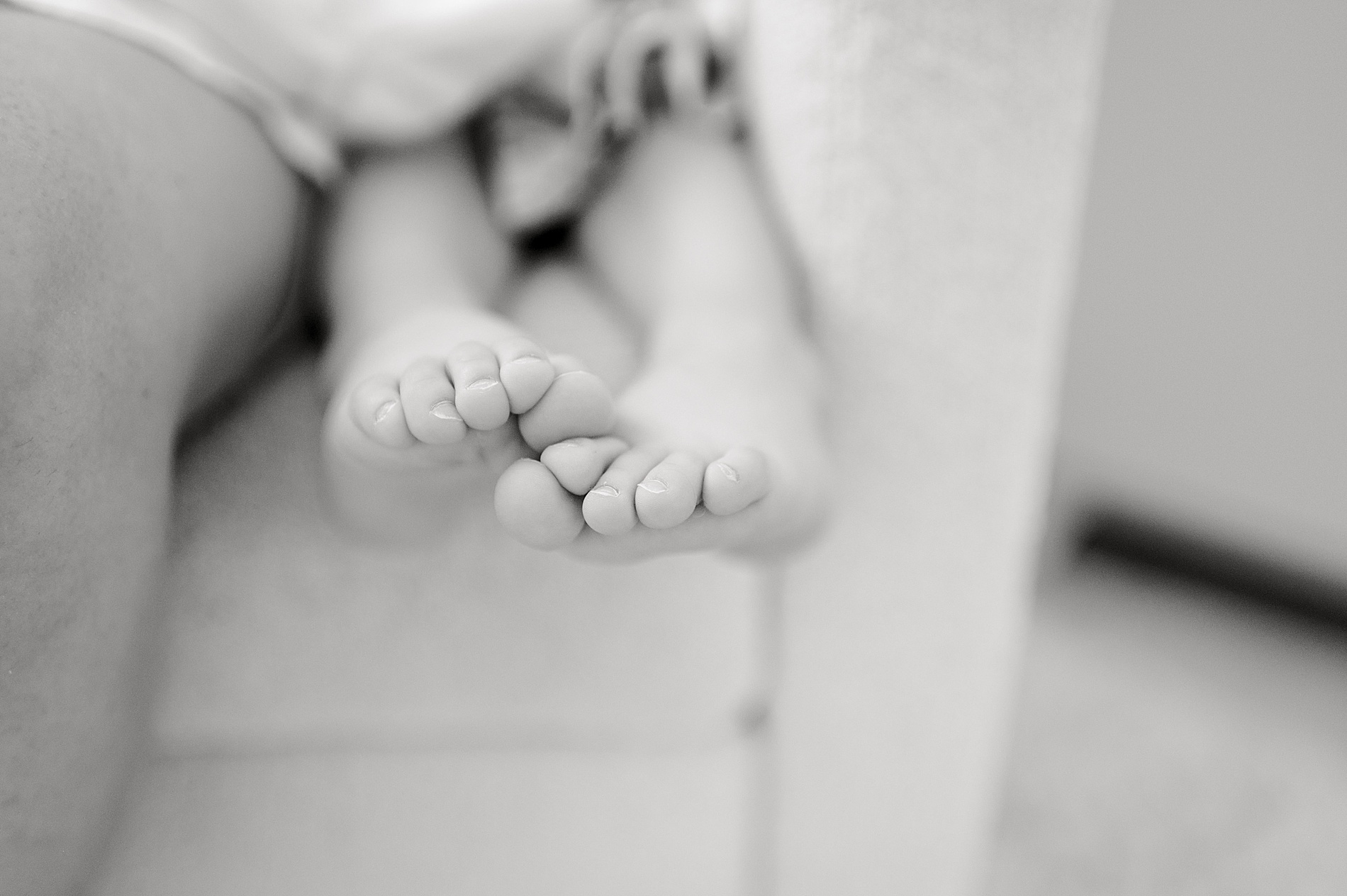 tiny feet and details