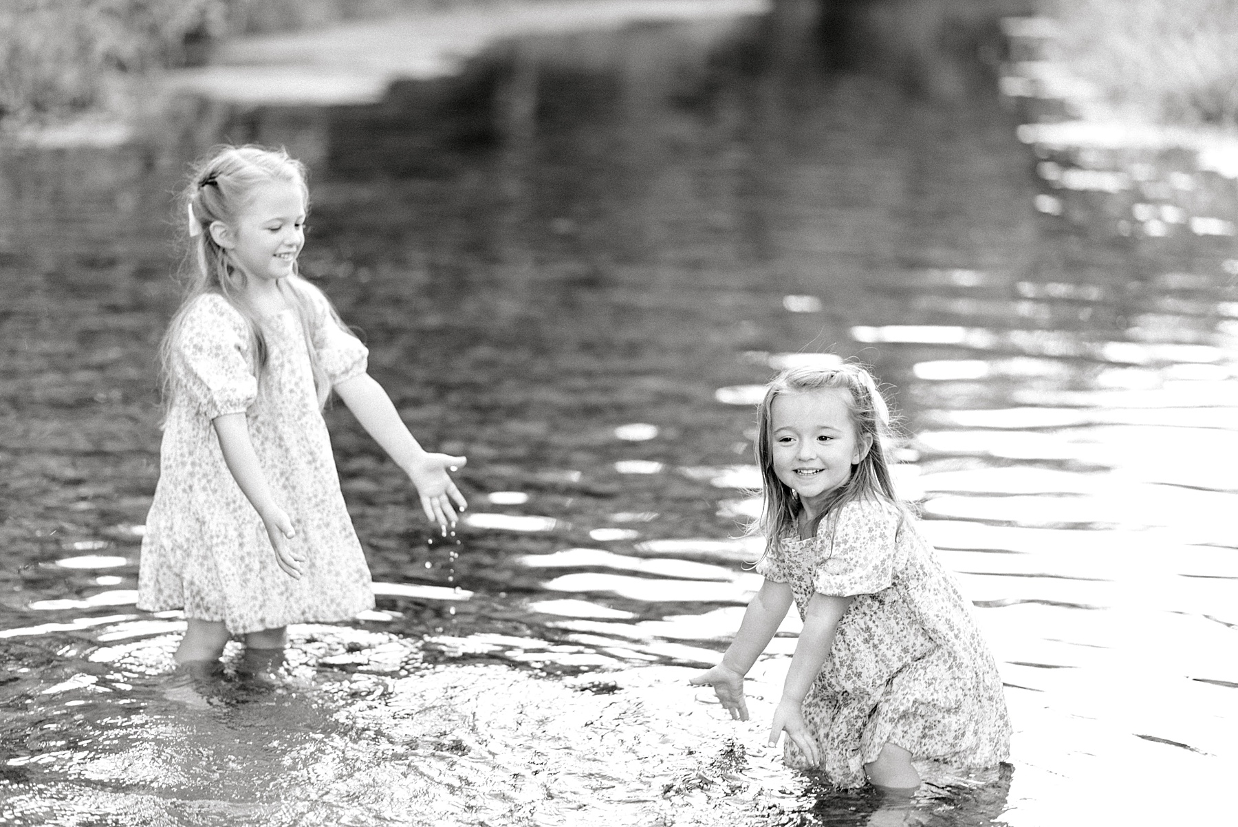 candid family photos in the river | How to Choose the Right Season and Setting for Family Photos | Crescent Bend Family Session by the River