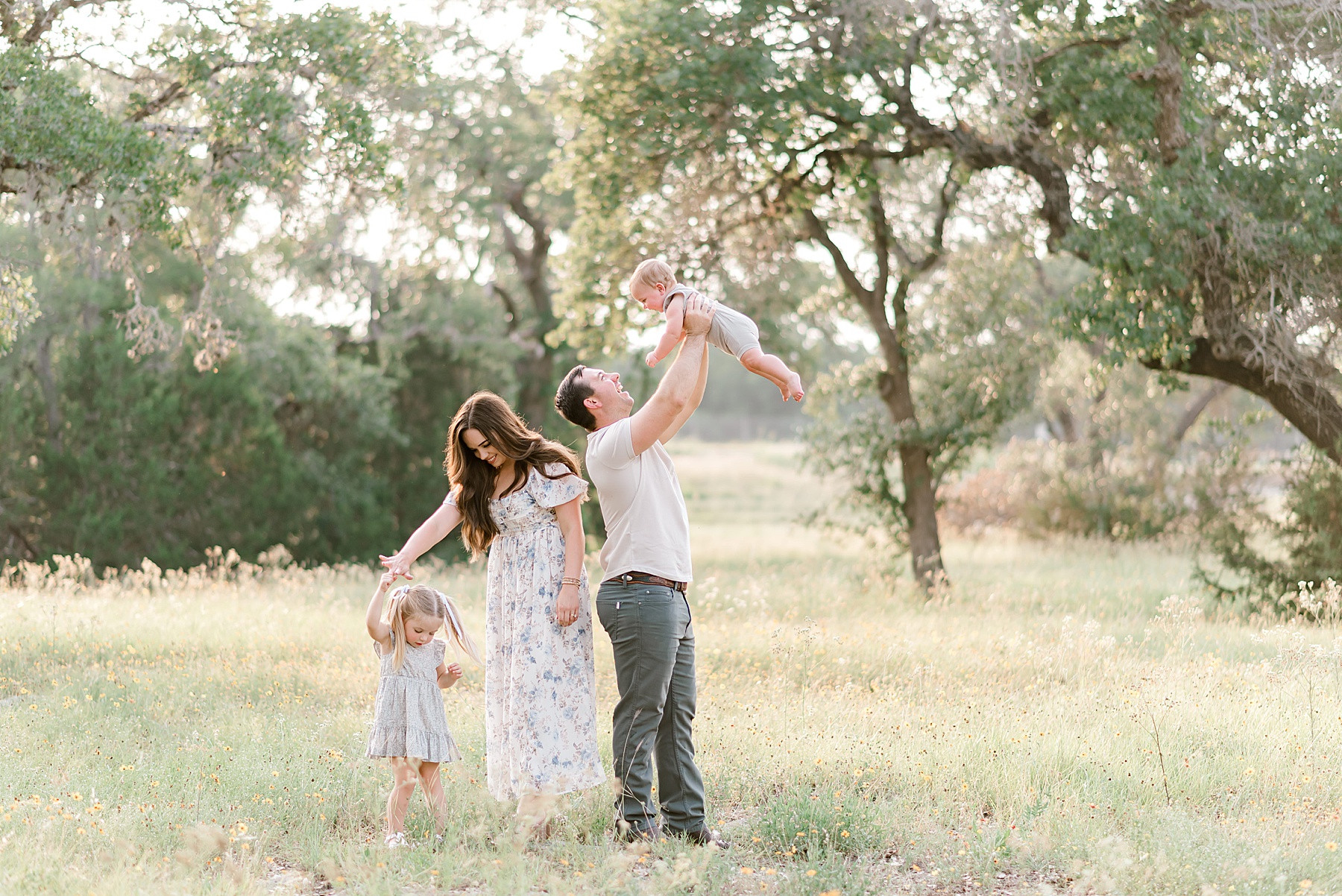 candid family photos