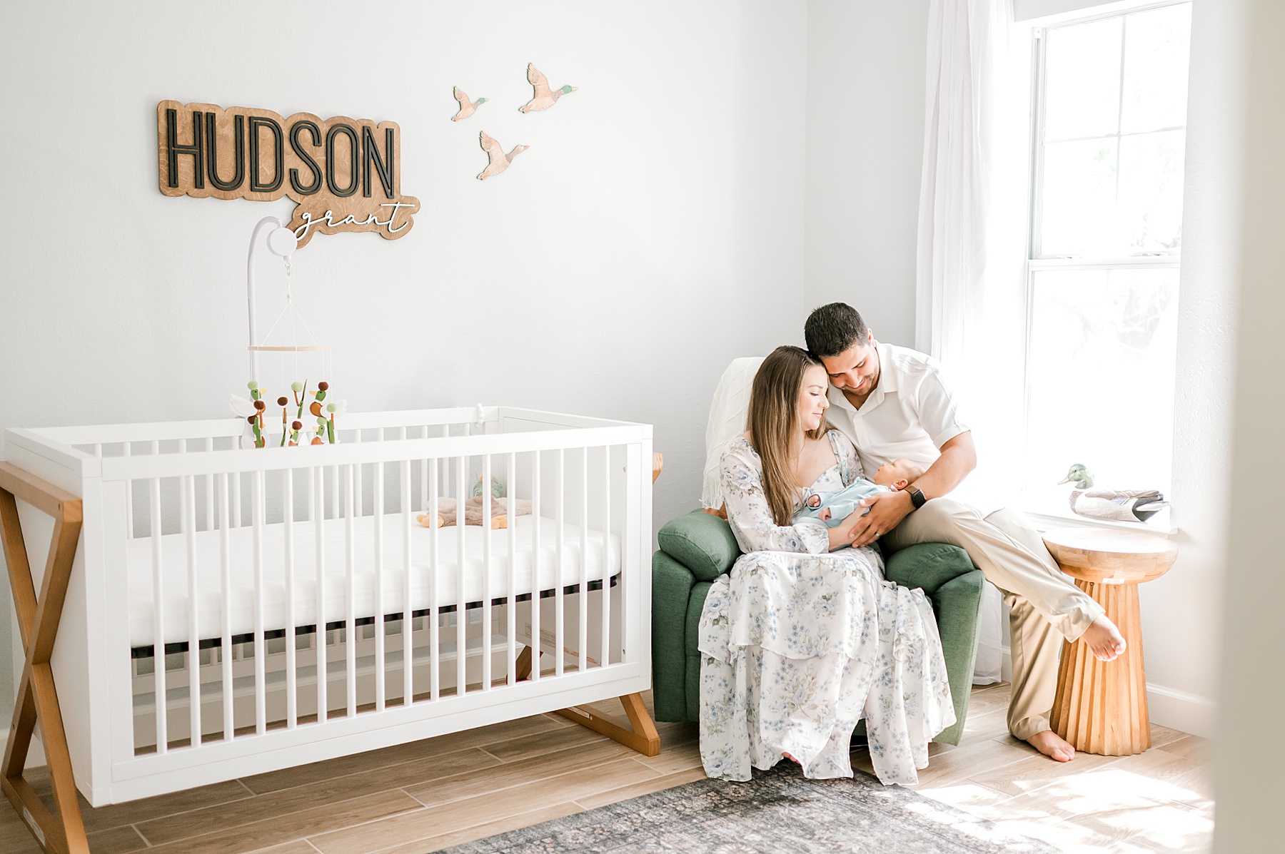 Styling Tips for Newborn Sessions | Canyon Lake In-Home Newborn Portraits
