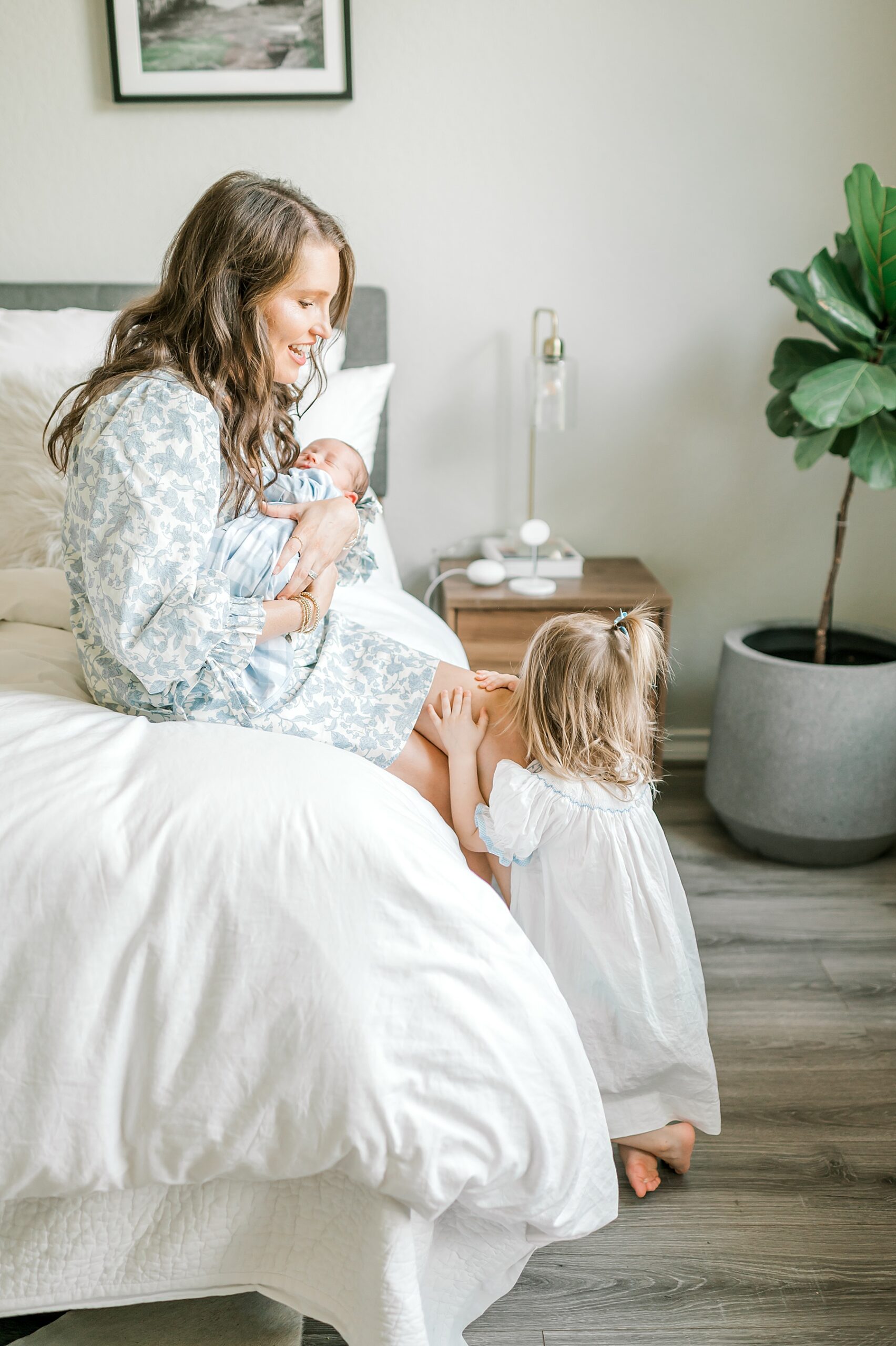 Why I Love Including Toddlers in Newborn Sessions 