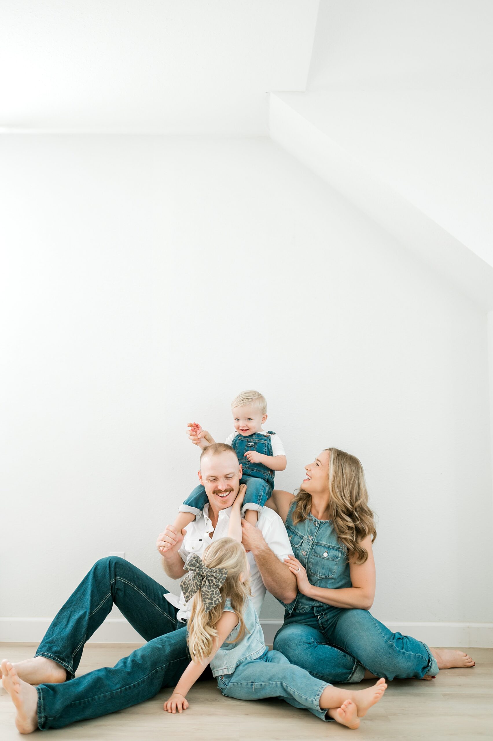 Casual Studio Family Session in Bulverde, TX